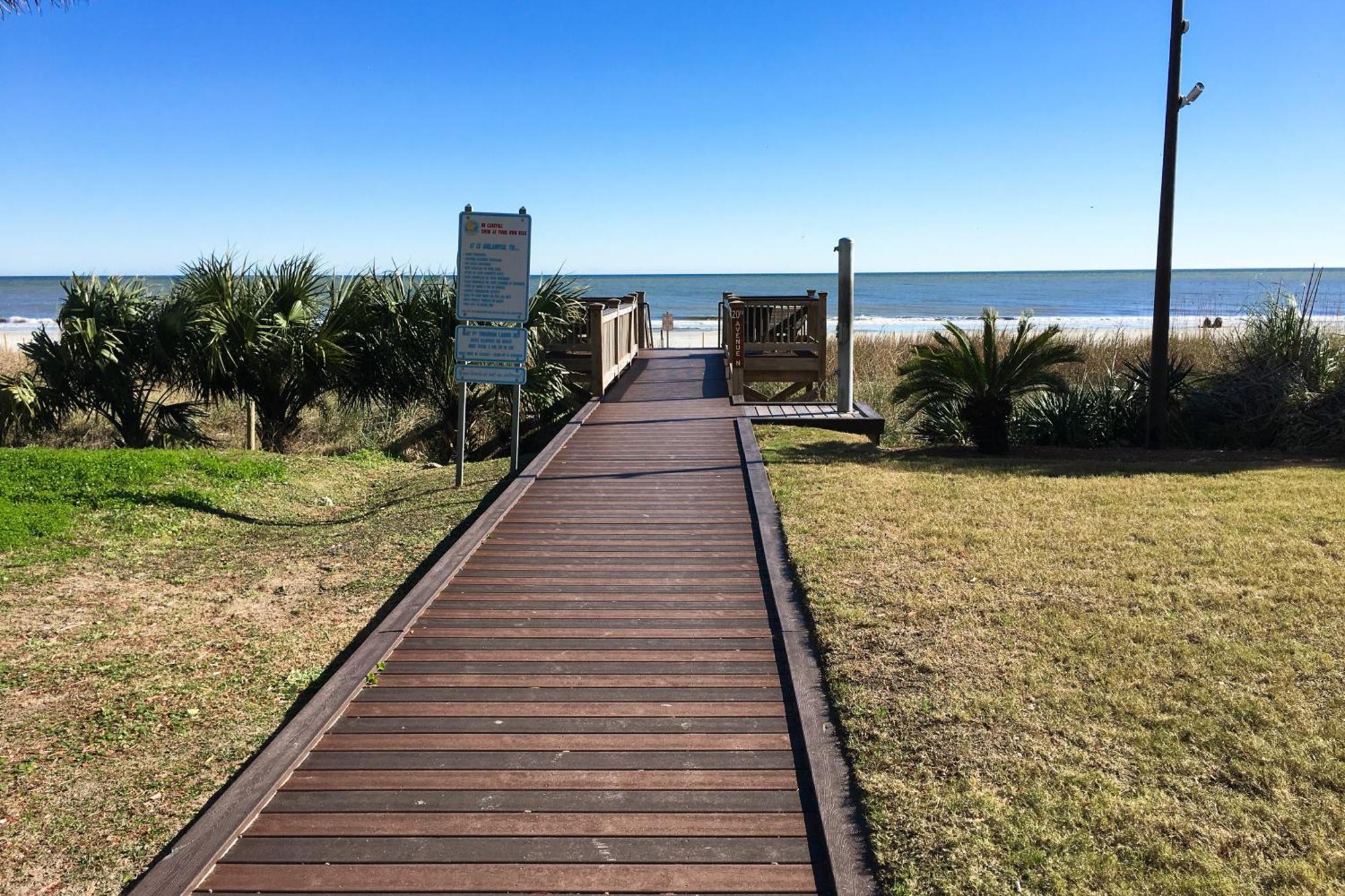 Atlantis & Sea Sails Apartment Myrtle Beach Room photo